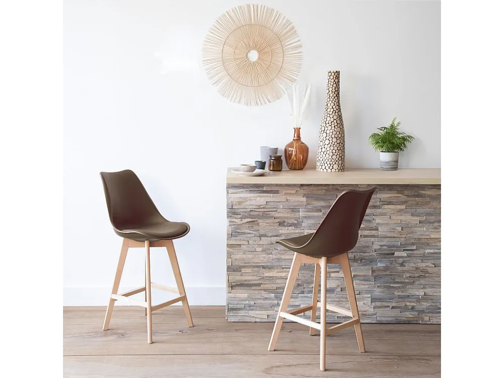 Set van 2 SVEN Scandinavische krukjes bruin met kussen Happy Garden