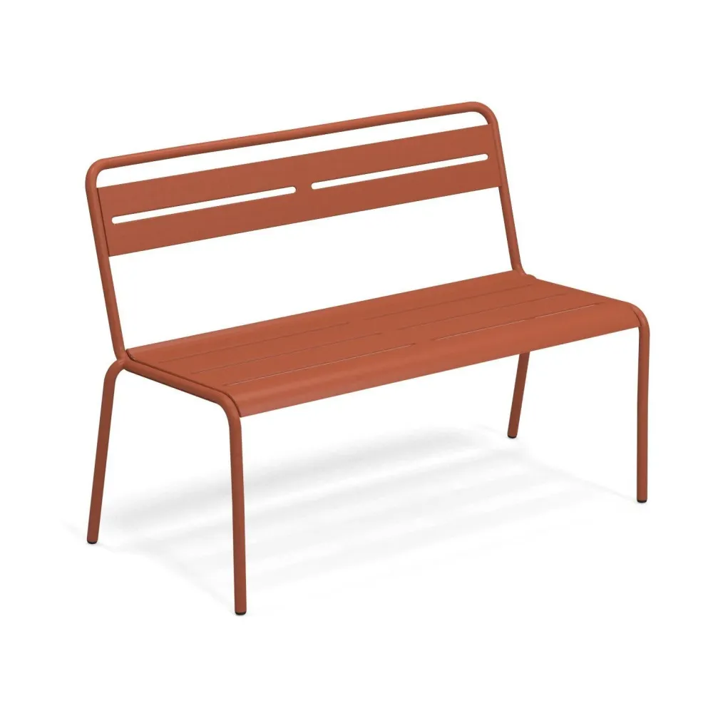 EMU Star tuinbank maple red