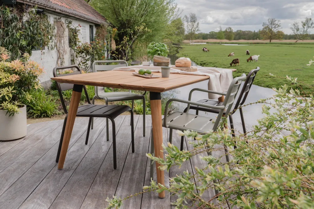 EMU Star tuinstoel aluminium black
