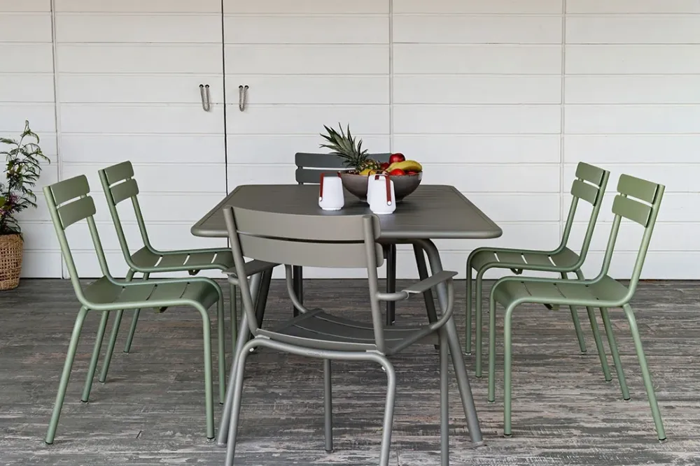 Fermob Luxembourg tuintafel L207 x B100 cm Liquorice