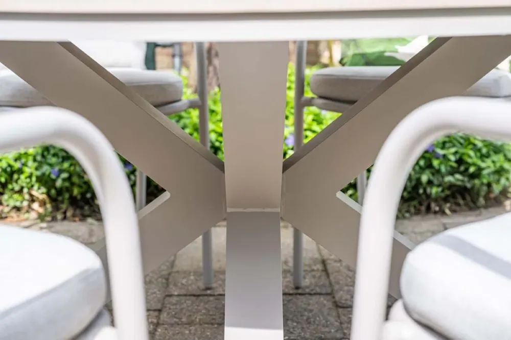 Edison tafel rond - 148 cm - taupe - light teak Vironwood Garden Impressions