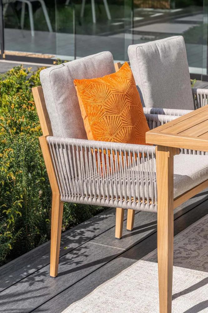 Sardinia dining fauteuil - light teaklook - TPU rope sand - dark sand Garden Impressions
