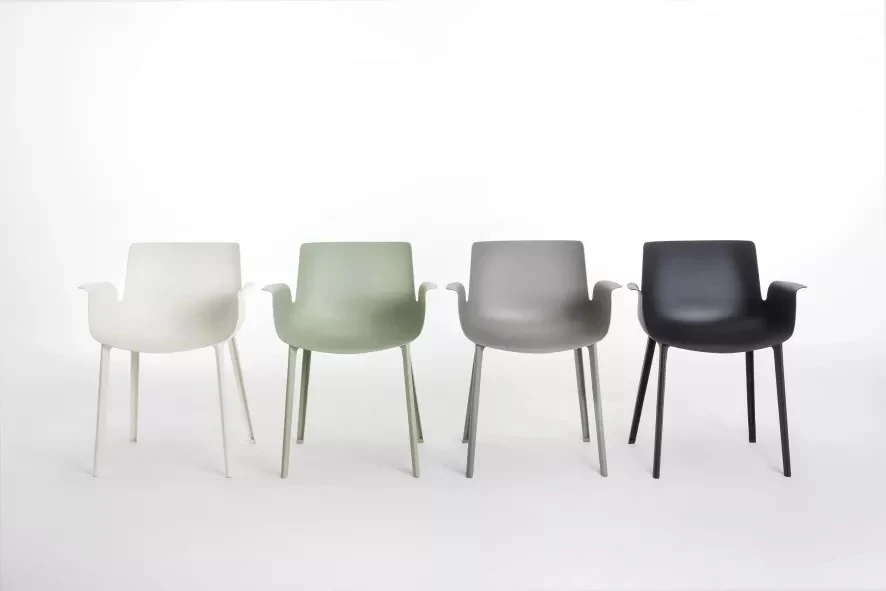 Kartell Piuma stoel Grijs