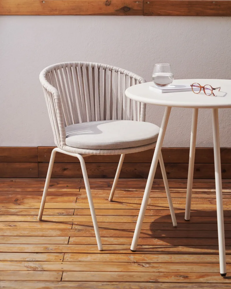 Kave Home Saconca tuinstoel Grijs