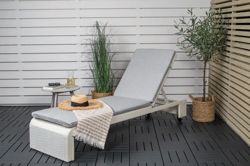 Rebellenclub Ligstoel Haven - Wit