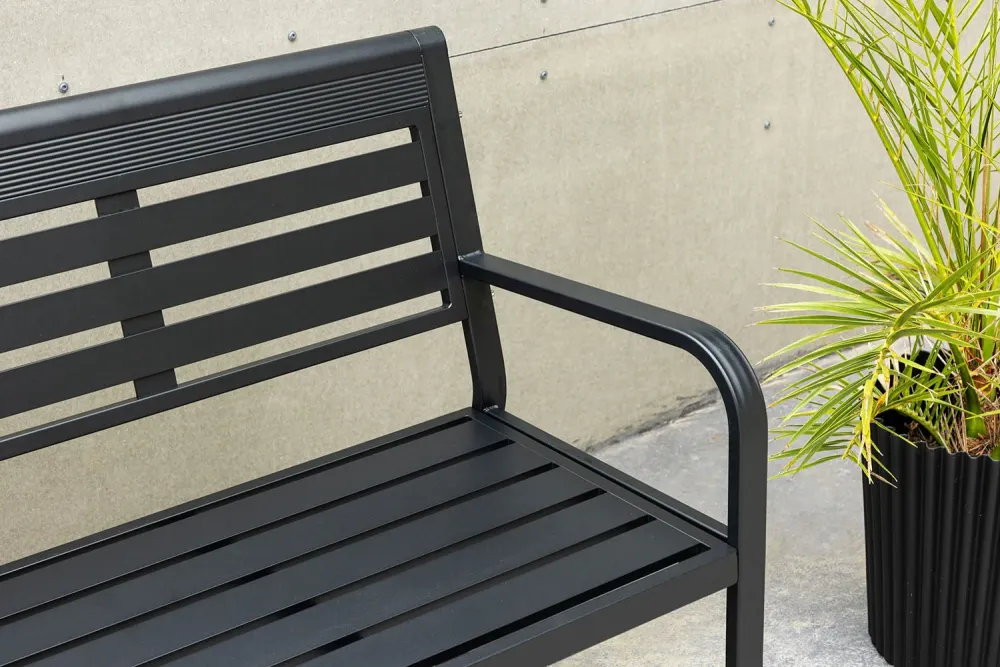 Rebellenclub Tuinbank Rost - 125x 60cm - Zwart