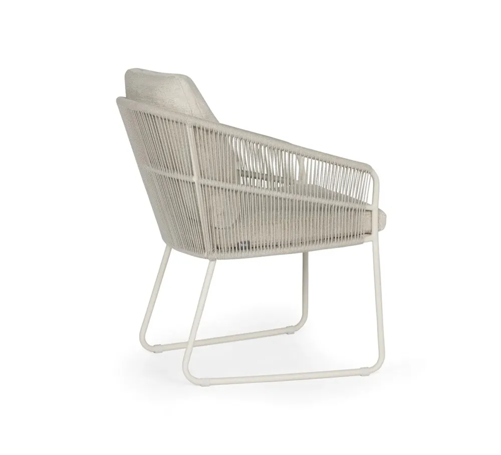 SUNS Dining set met Basta tafel en Noli stoelen