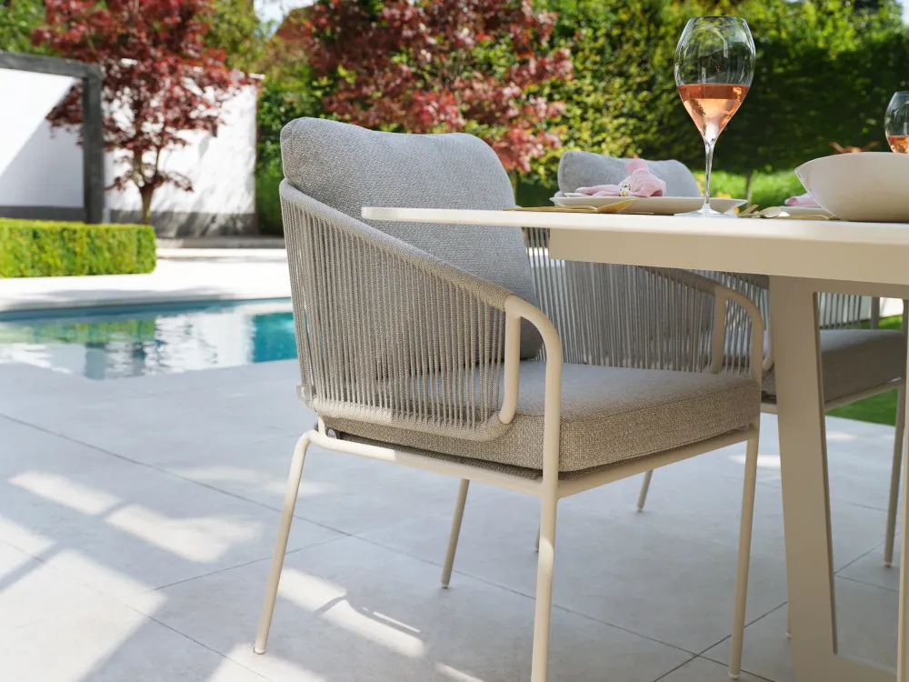 SUNS Palermo tafel 320 x 116 cm - Neolith white blad / Camel sand frame