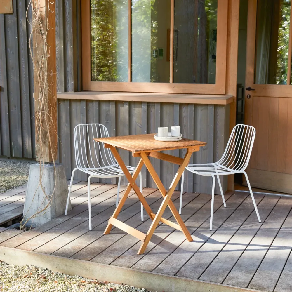 Tikamoon Tuinset van massief acaciahout en metaal white, 2 stoelen - Wit