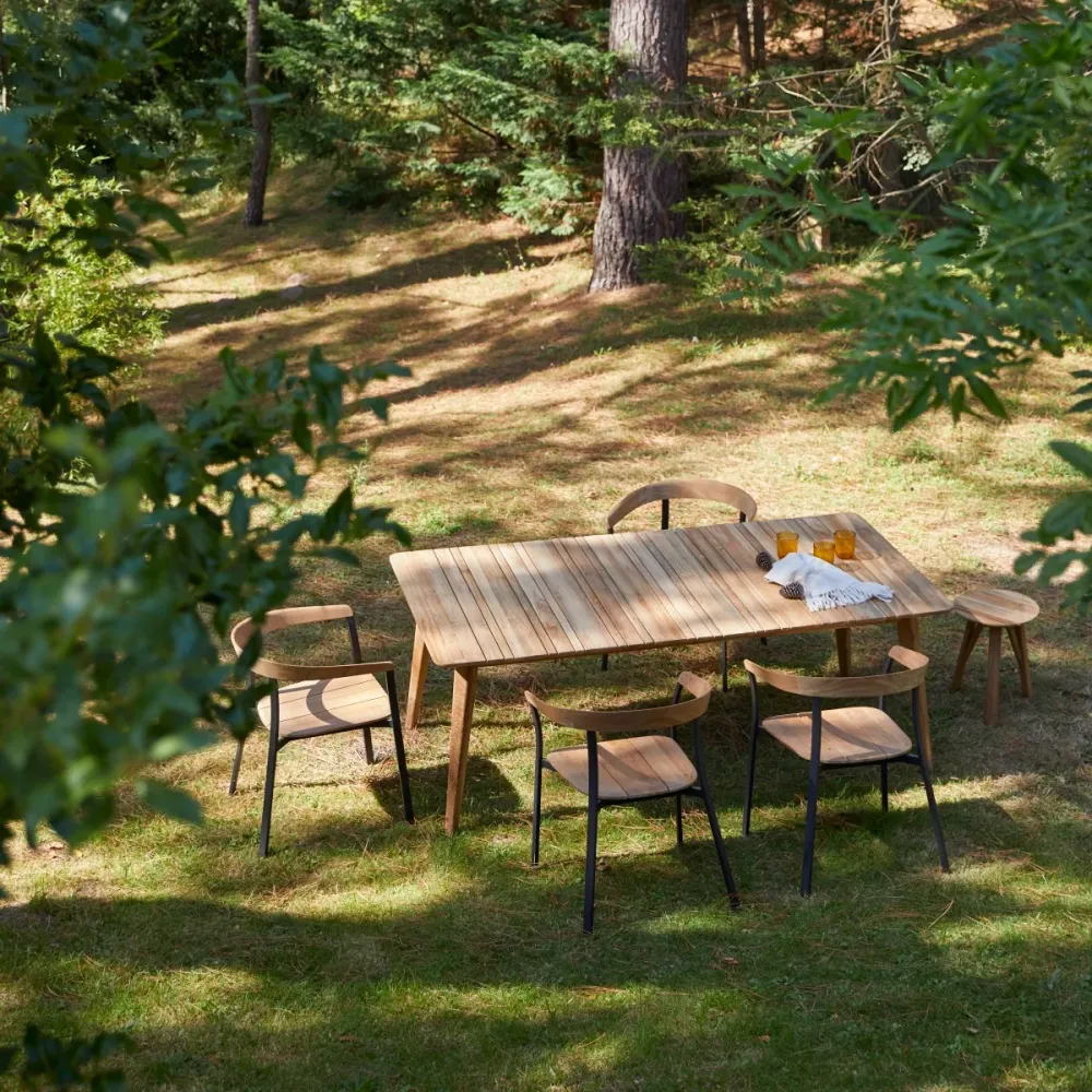 Tikamoon Tuintafel van gerecycled massief teak voor 6/8 personen - Naturel