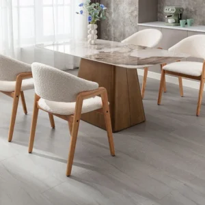Set van 2 stoelen met armleuningen van boucléstof en heveahout - Wit - SOLUNA