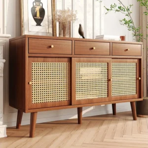Buffet en rotin 120x40x78cm, avec 3 tiroirs et 3 portes coulissantes, pieds en bois massif, poignée en métal doré, étagère...