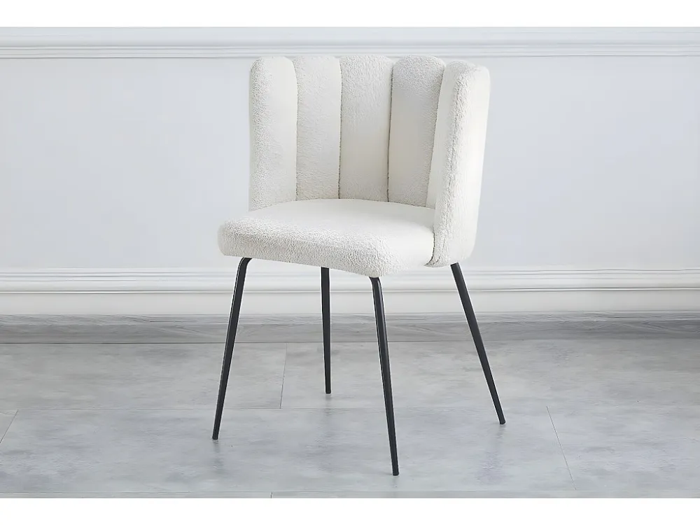 Set van 2 bouclé stoelen "Anja" crèmekleurige kasjmier met metalen poten Habitat et jardin