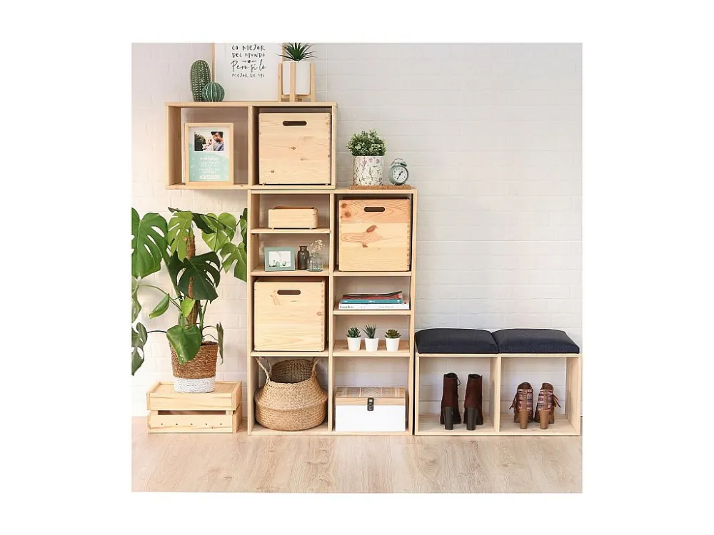 Kubusvormige massief grenen boekenplank met een tussenliggende plank - L36,2 x H36,2 cm Calicosy