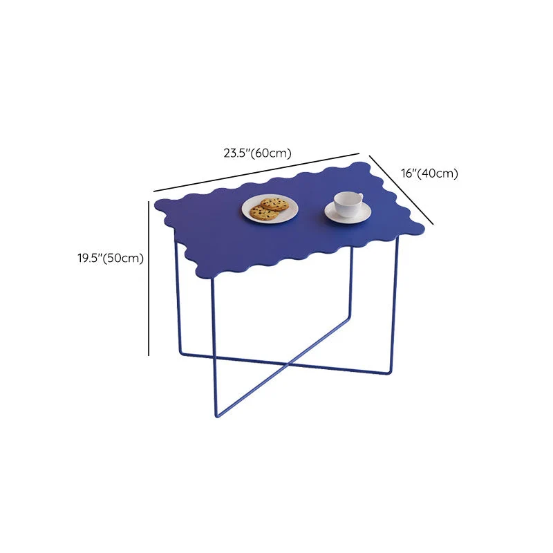 19,68 inch hoge bijzettafel met gekruiste poten en metallic blauw accent Clearhalo
