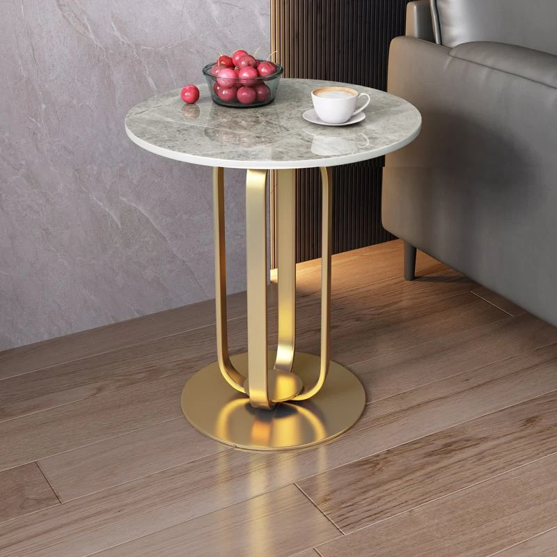 21,65-inch hoge ronde zijtafel met glamoureus metalen frame en stenen blad Clearhalo