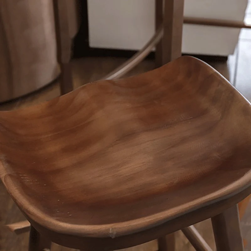 Barkruk industriële stijl met houten poten, zadelzitting, tegenkruk voor keukenbar Clearhalo