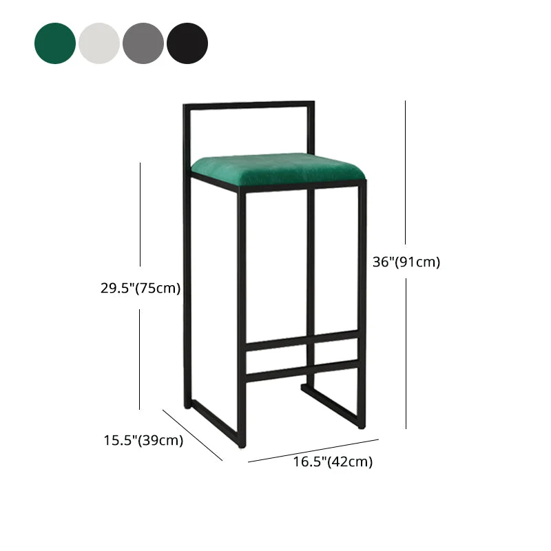 Barkruk met fluwelen bekleding Scandinavische stijl. Barkruk met sleebasis Clearhalo