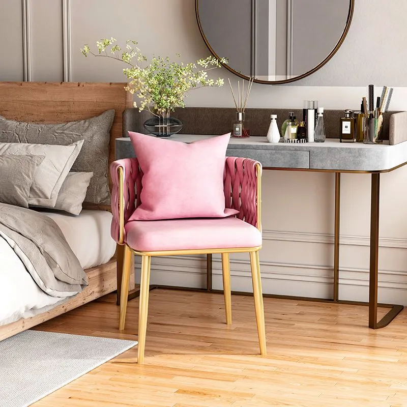 Bijzetstoelen van stof met Scandinavisch design en bijzetstoel met stevige rugleuning Clearhalo