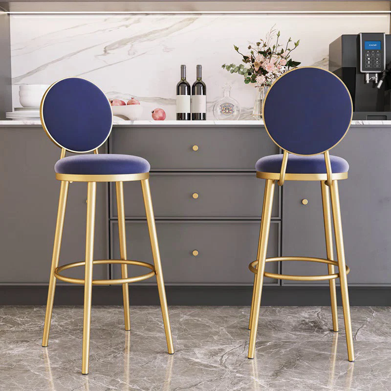 Binnenbarkruk met ronde zitting Gestoffeerde barkrukken met gouden frame Clearhalo