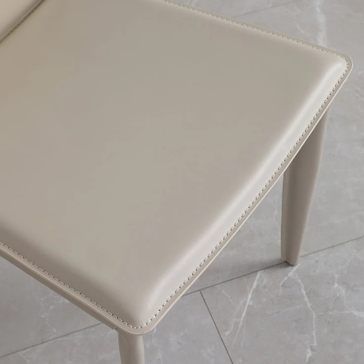 Eigentijdse eetkamerstoelen Armloze stoelen met metalen poten voor thuis Clearhalo