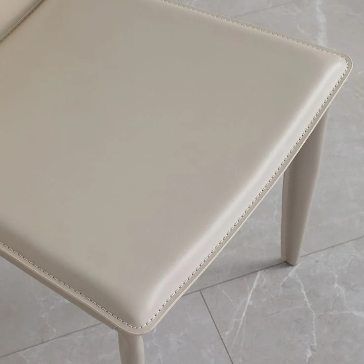 Eigentijdse eetkamerstoelen Armloze stoelen met metalen poten voor thuis Clearhalo
