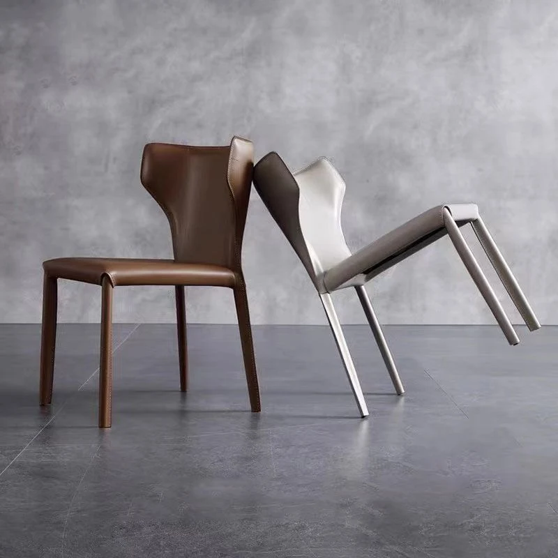 Eigentijdse lederen eetkamerstoel Armloze zijstoelen met rugleuning voor thuisgebruik Clearhalo