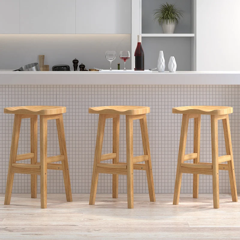 Eigentijdse massief houten barkrukken Zadelzitbarkrukken met voetsteun Clearhalo