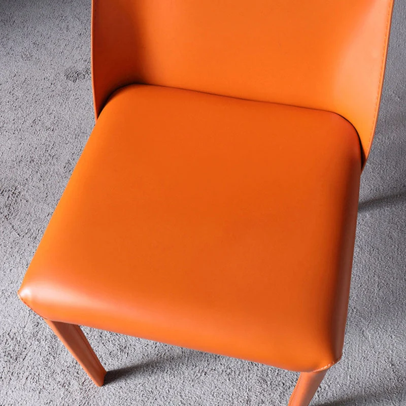 Eigentijdse roestvrijstalen poten Armloze eetkamerstoelen Wingback-zijstoel Clearhalo