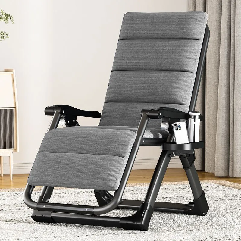 Eigentijdse standaard fauteuil met bekleding en metalen onderstel Clearhalo