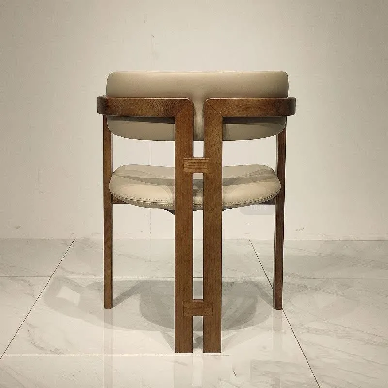 Gestoffeerde eetkamerstoelen Moderne fauteuils met houten onderstel Clearhalo
