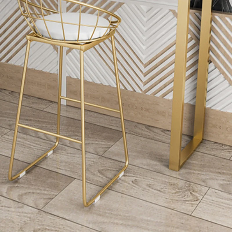 Glam gestoffeerde counterkruk lage rugleuning met gouden frame Clearhalo