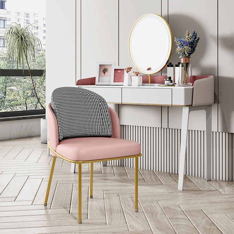 Glam Metal Eetkamerstoel Armloze PU lederen eetkamerstoelen voor thuisgebruik Clearhalo