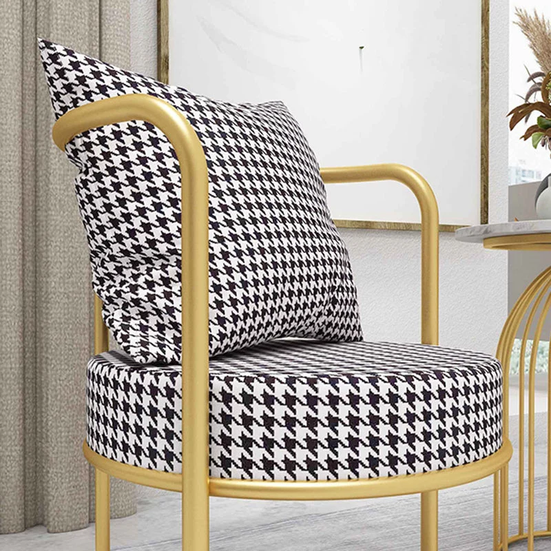 Glam metalen eetkamerstoel eetkamerstoel met open rug voor gebruik restaurants Clearhalo