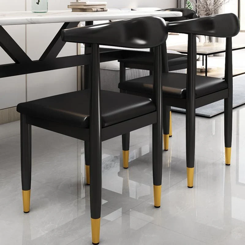 Glam metalen eetkamerstoelen eetkamerstoelen met open achterkant en matte afwerking voor binnen Clearhalo