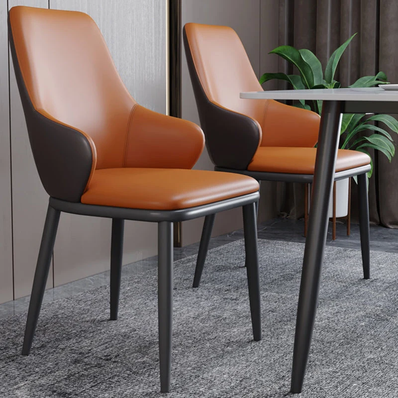 Industrieel ontwerp Arm eetkamerstoelen met massieve rugleuning Leren eetkamerstoelen voor de keuken Clearhalo
