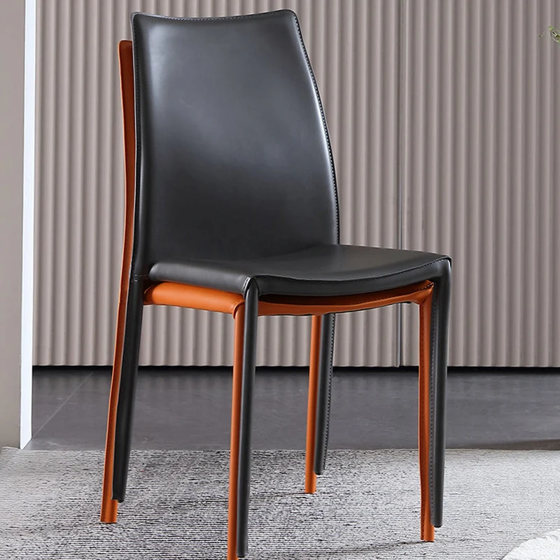 Kunstleer stapelbare eetkamerstoelen Moderne armloze bijzetstoel Clearhalo