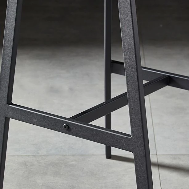 Kunstleren barkruk Moderne barkruk met lage rugleuning en metalen poten Clearhalo