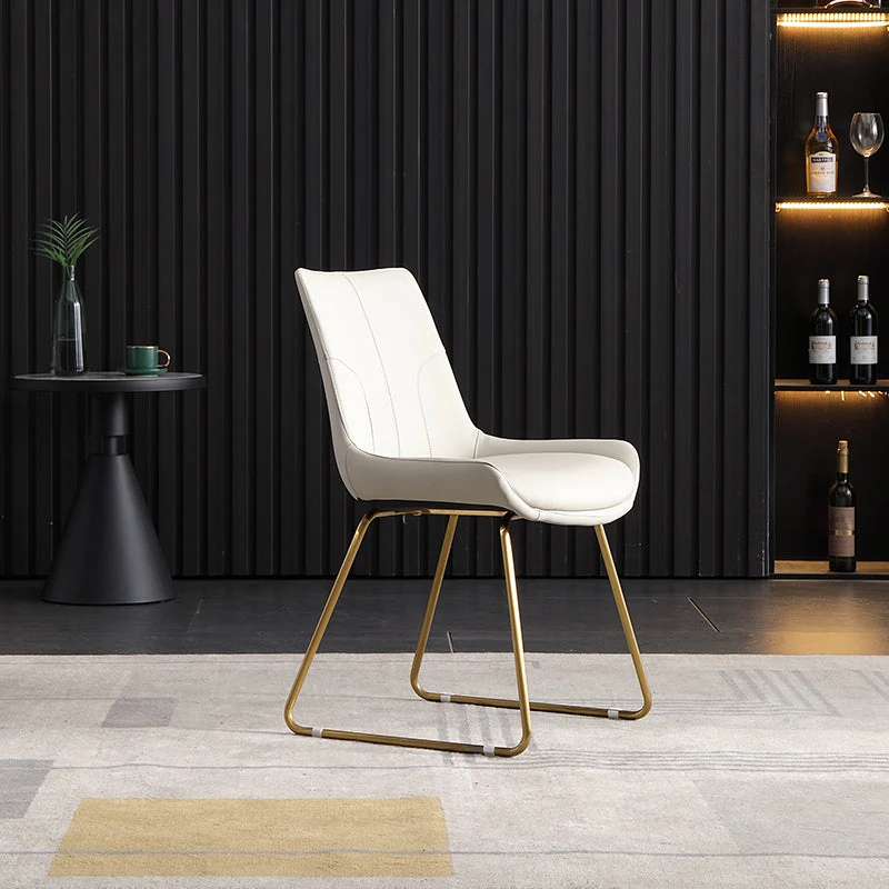 Metalen bijzetstoel Scandinavische stijl, gouden basis bijzetstoel voor slaapkamer Clearhalo