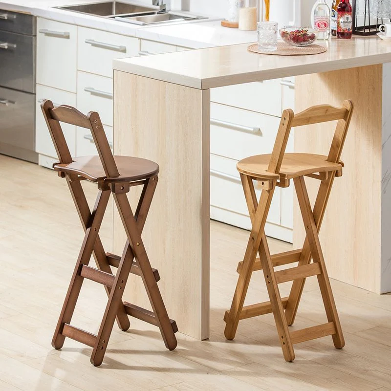 Moderne armloze rugleuning tegenkruk Houten slaapkamerbarkruk met houten zitting en pedaal Clearhalo