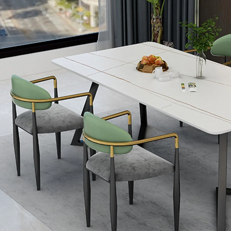 Moderne armloze rugleuning tegenkruk ijzeren barkruk met kussen voor eetkamer Clearhalo