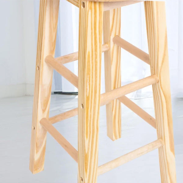 Moderne armloze, rugloze tegenkruk, houten barkruk met houten pedaal Clearhalo