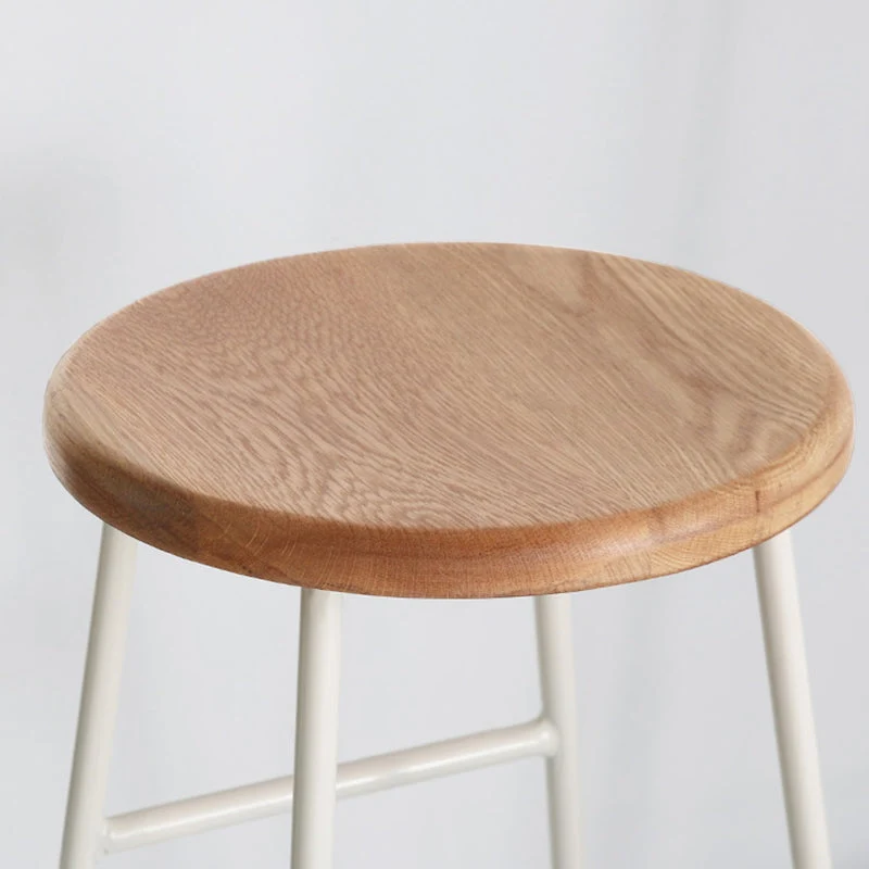 Moderne armloze, rugloze toonbankkruk, stalen dessertwinkelbarkruk met houten zitting Clearhalo