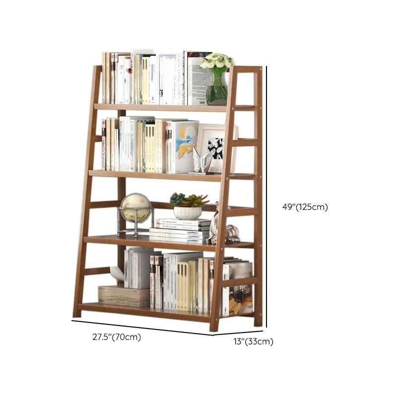 Moderne boekenkast met open rug en ladder, gemaakt van hout met planken Clearhalo