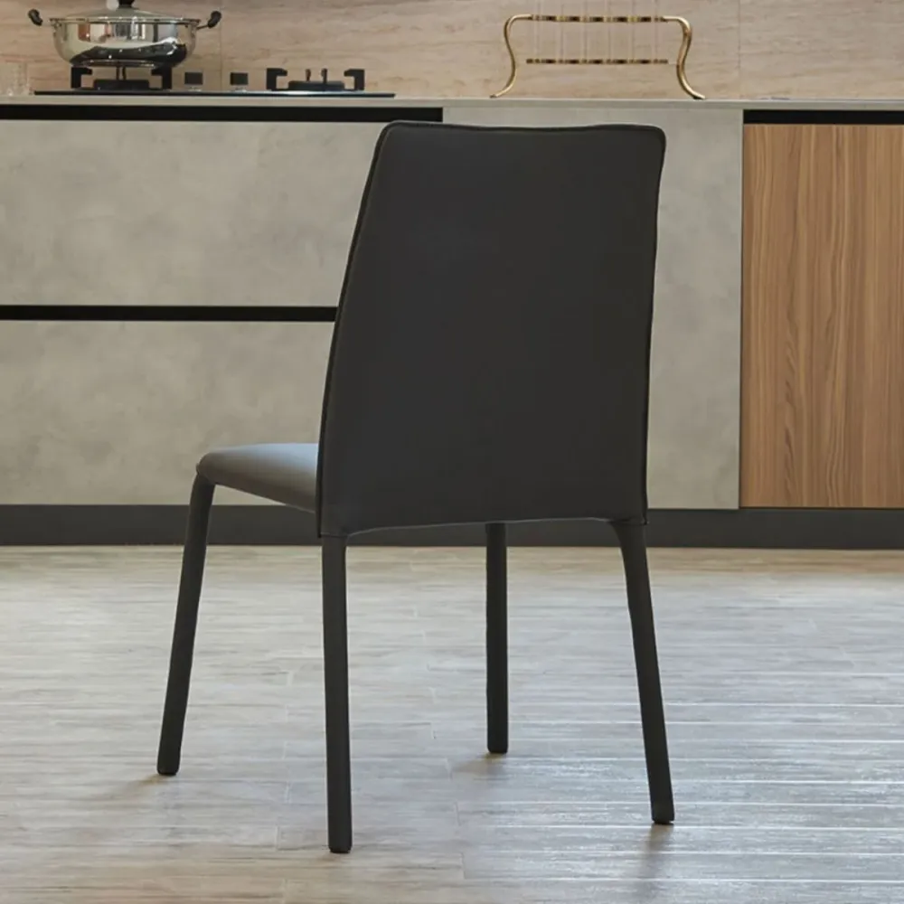 Moderne eetkamerstoel Armloze stoelen met metalen poten voor thuis Clearhalo