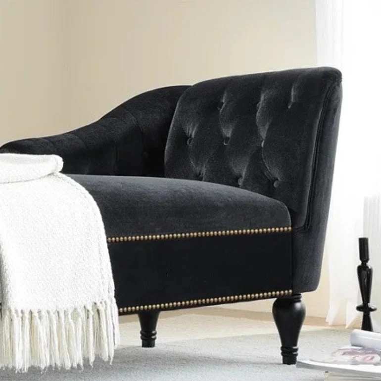 Moderne fluwelen gestoffeerde chaise longue met één arm en spijkerkopafwerking Clearhalo
