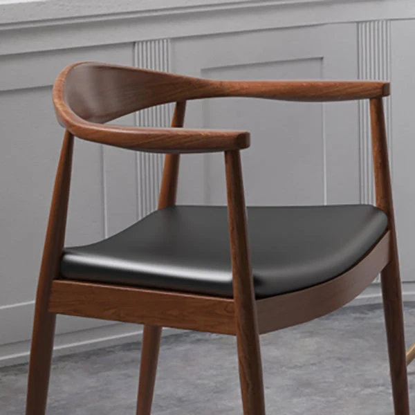 Moderne houten eetkamerstoel met open rug en gestoffeerde fauteuil Clearhalo