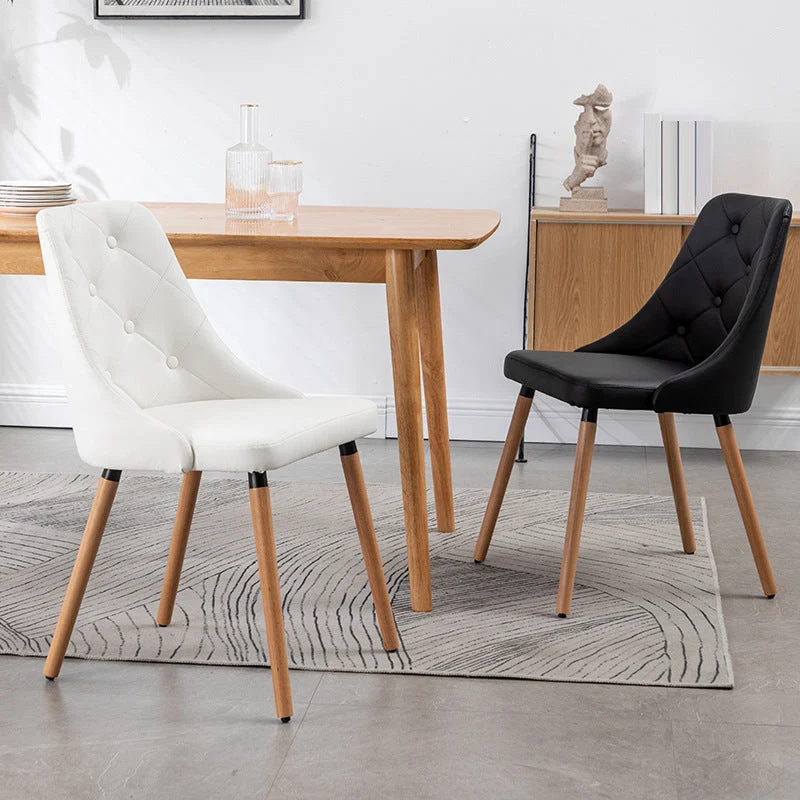 Moderne PU-leren eetkamerstoelen Parsons-meubels met houten poten matte afwerking voor thuis Clearhalo