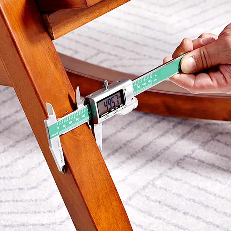 Moderne schommelstoel massief houten frame spindel schommelstoel voor woonkamer Clearhalo