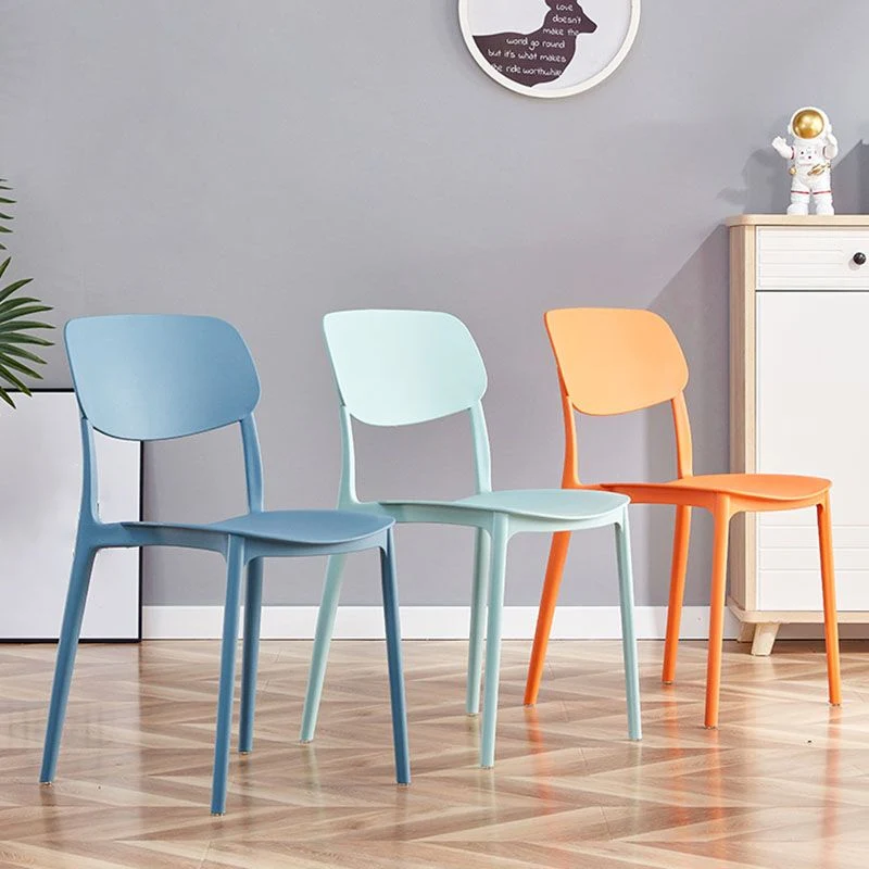 Moderne stapelbare stoel eetkamerarmloze stoel met plastic poten voor keuken Clearhalo